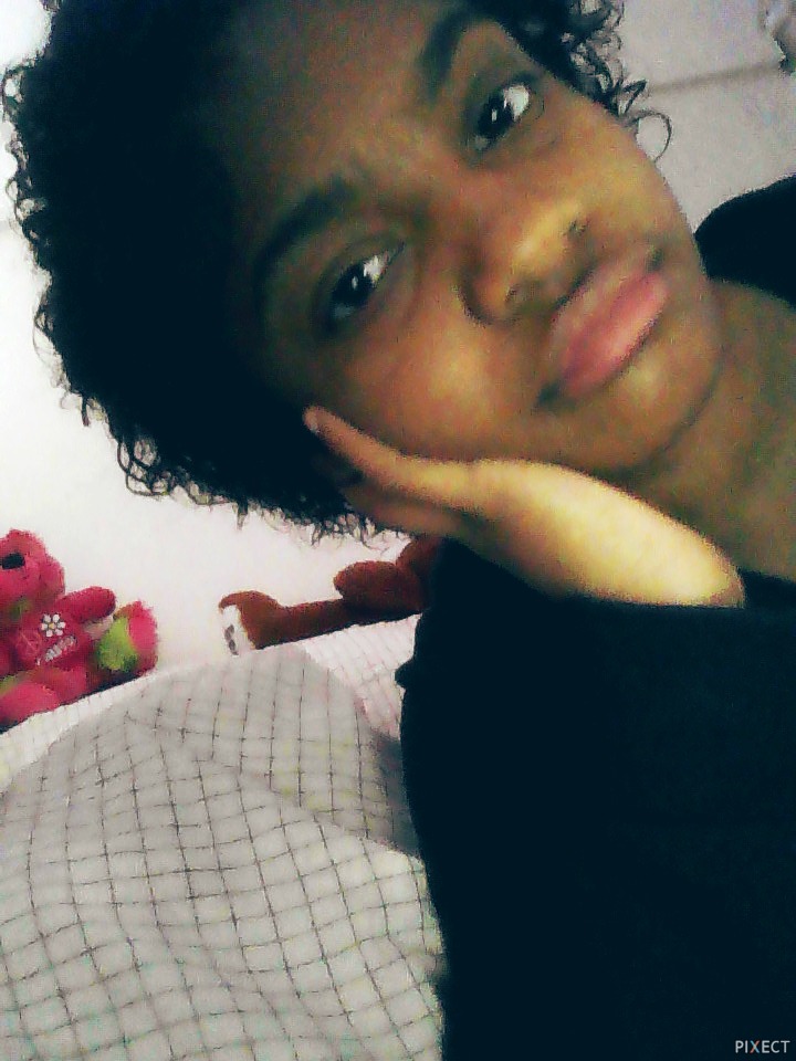 Pixect gallery photo #0H1GpKd