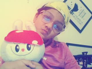 haha sleepy time whit labubu