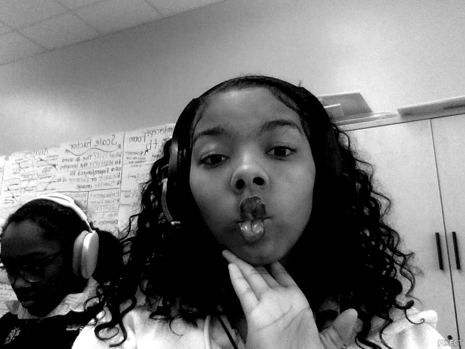 Pixect gallery photo #5ddtFx27G