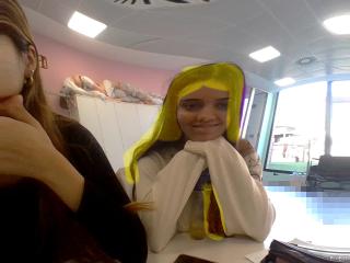 mi amiga es rubia real