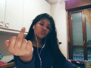 sto facendo i compiti e ascoltando musica cheek✌ðŸ»ðŸ˜œ sto facendo i compiti e ascoltando musica cheek✌ðŸ»ðŸ˜œ