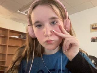 hiii hiii