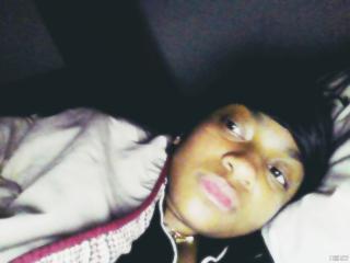 Im cold. but you a stunna girlll <333 !!