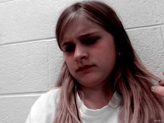 i dont think this is just red^,^
