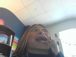 quick snack break to recharge the brains!