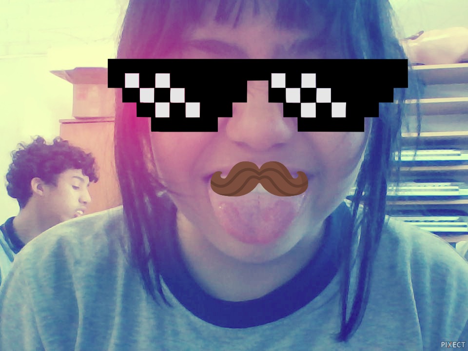 Pixect gallery photo #KyS7DE52