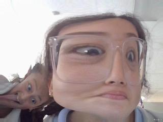 mi prima y yo en la freaking tutoriaaa mi prima y yo en la freaking tutoriaaa