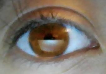 HAZEL EYESSSS HEHEHEHEHE DO NOT COPY especially Chinese girl hahaha who copied me