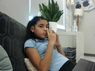 hiii hiii