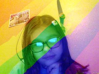 I love the rainbow background. ðŸŒˆ
