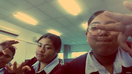 we reppin bludd cuhhh, BAHAHAHAHAHA