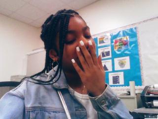 just got in trouble... just got in trouble...