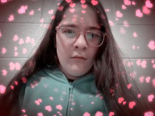 IN GYM don't want to be tho it's so loud :( (am shy and have you know) IN GYM don't want to be tho it's so loud :( (am shy and have you know)