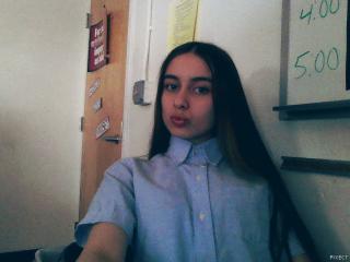 love this app, in school it is so much fun to use with friends.