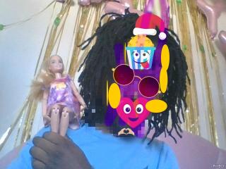 Its me the person who will do face reveal if my pic gets 5 likes Its me the person who will do face reveal if my pic gets 5 likes