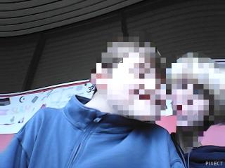 Door dik en dun! Door dik en dun!