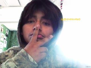 Chowww Babyyy
follow ig
@sh4rkn4te0