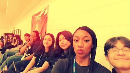 had to get a cute one in #workoutcrew #weingym #Athletes